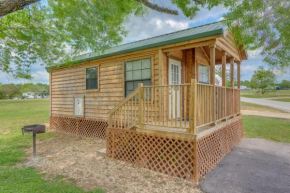 Lake Conroe One-Bedroom Cabin 3